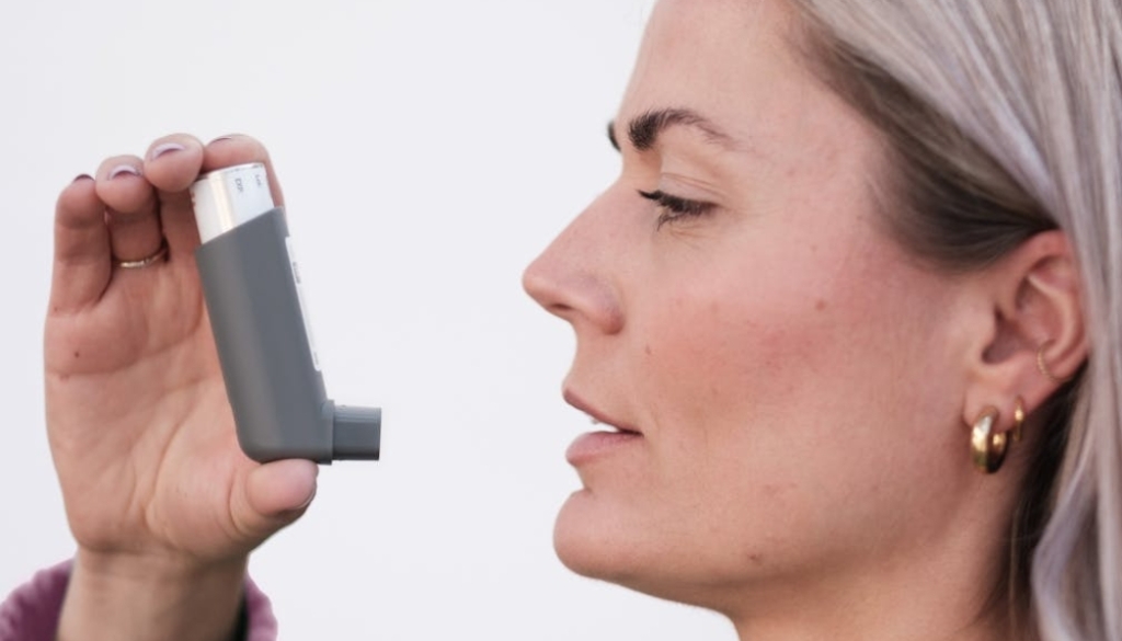Spirometry lung function testing and bronchial asthma inhaler care verification